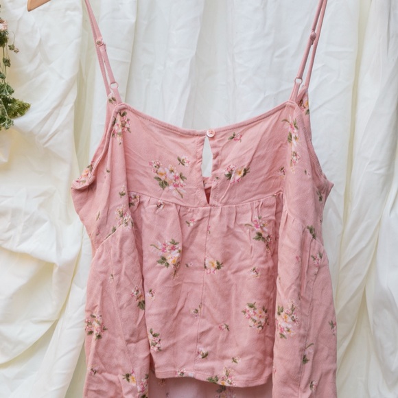 Pink Floral Tank top - Picture 2 of 4